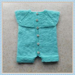 Knitting Patterns Galore - Baby >> Overalls and Onesies: 36 Free Patterns