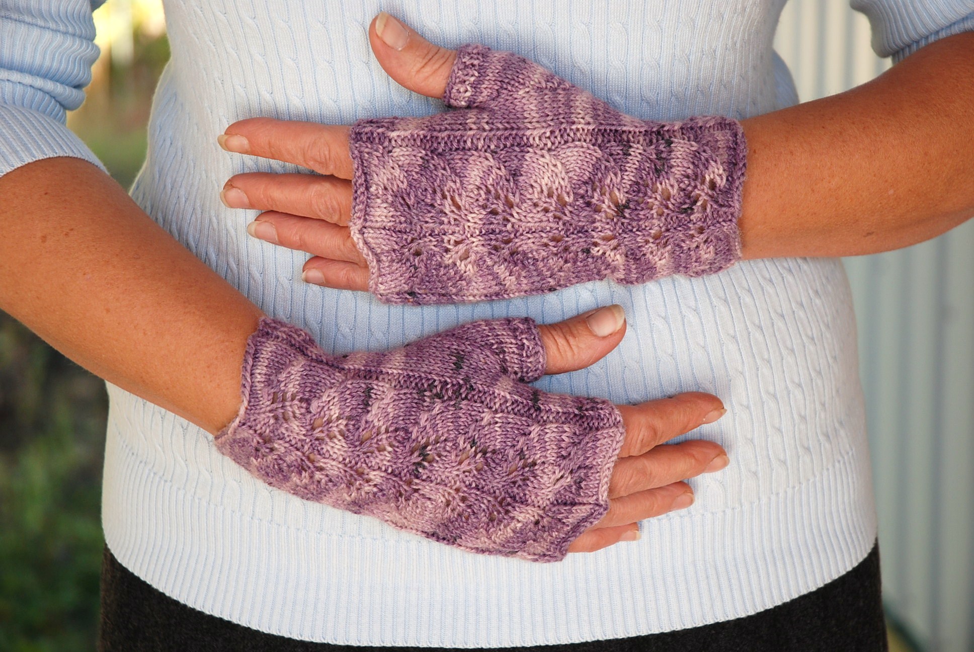 fingerless gloves knitting pattern two needles
