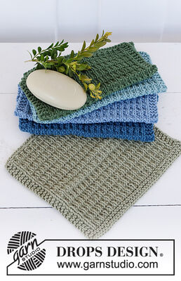 It's the Season to Relax - Bathcloth