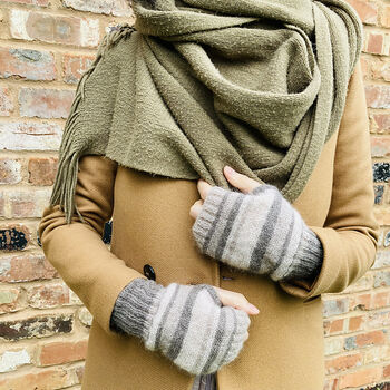 Autumn Wrist Warmers