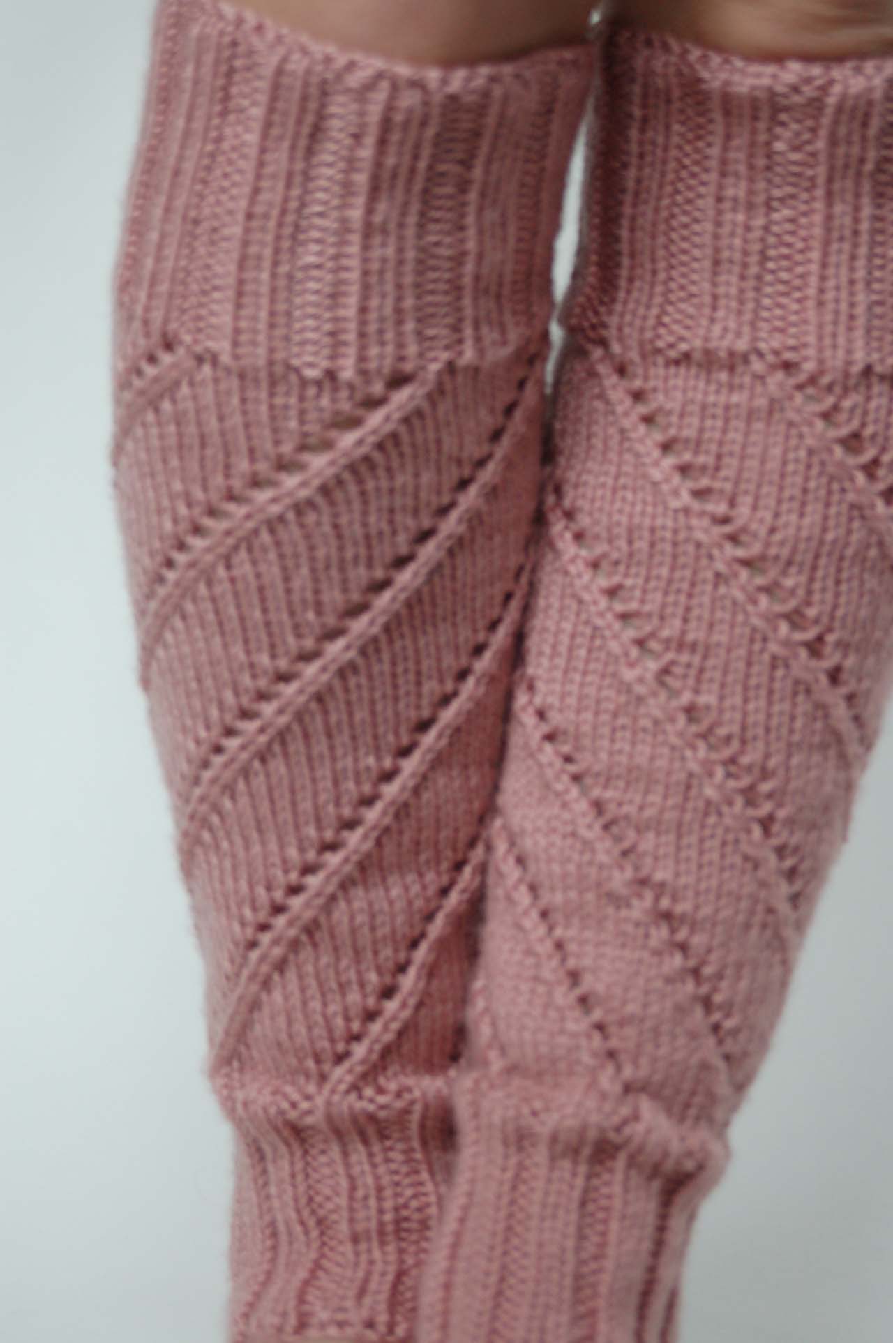 Knitting Patterns Galore - Spiral Legwarmers