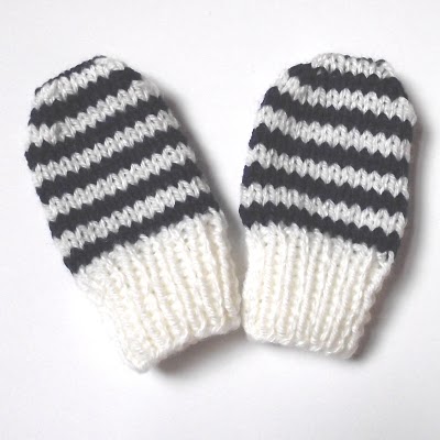 how to knit baby mittens