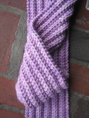 Knitting Patterns Galore - 2 Row Reversible Scarf