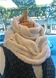 Knitting Patterns Galore - Cable Cowl