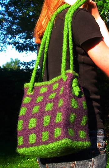 Irish Adventure Bag - Free Crochet Pattern on Moogly